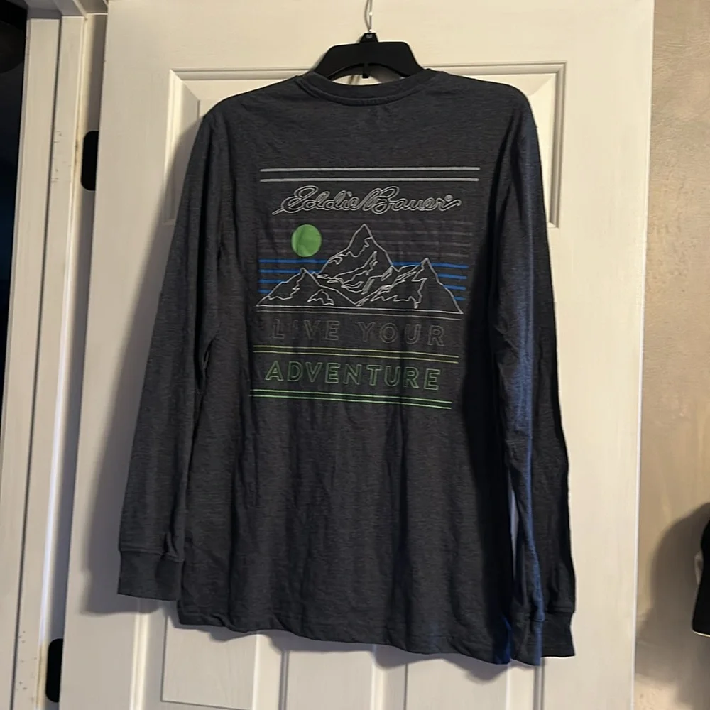 Eddie Bauer long sleeve tee - Picture 2 of 4